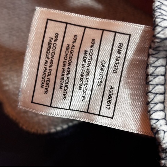 Puma Gray and Blue Zip-Up Hoodie with Graphic Detail - Picture 4 of 5